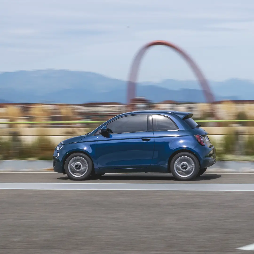 Fiat 500 ibrida da Logica Biella