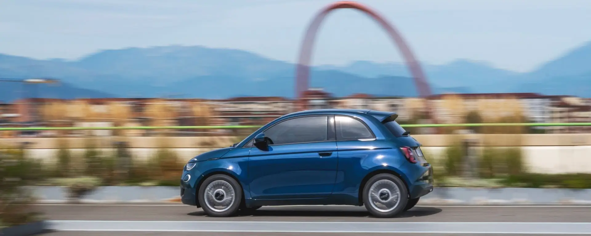 Fiat 500 ibrida da Logica Biella