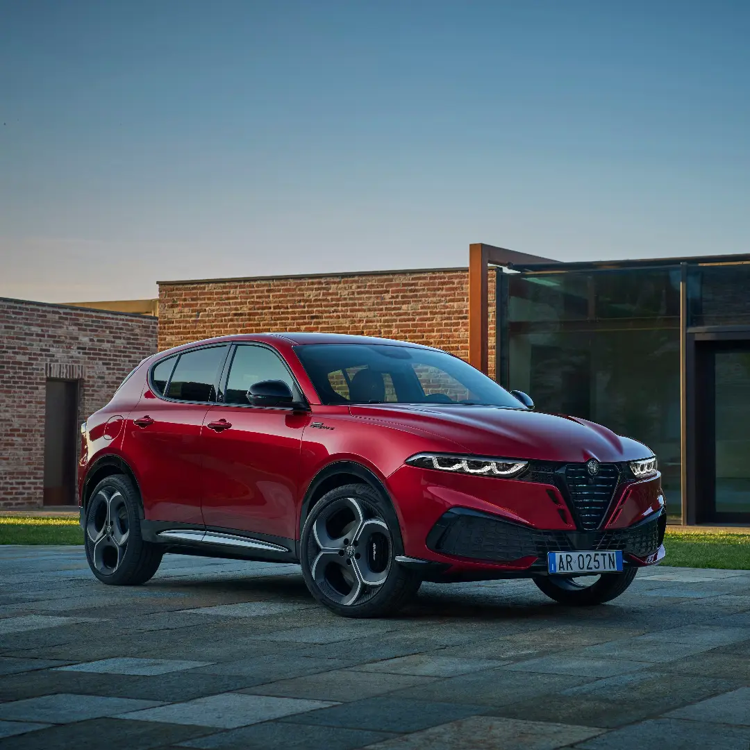 Immagine News Nuova Alfa Romeo Tonale 2025: il restyling che esalta sportività e innovazione italiana