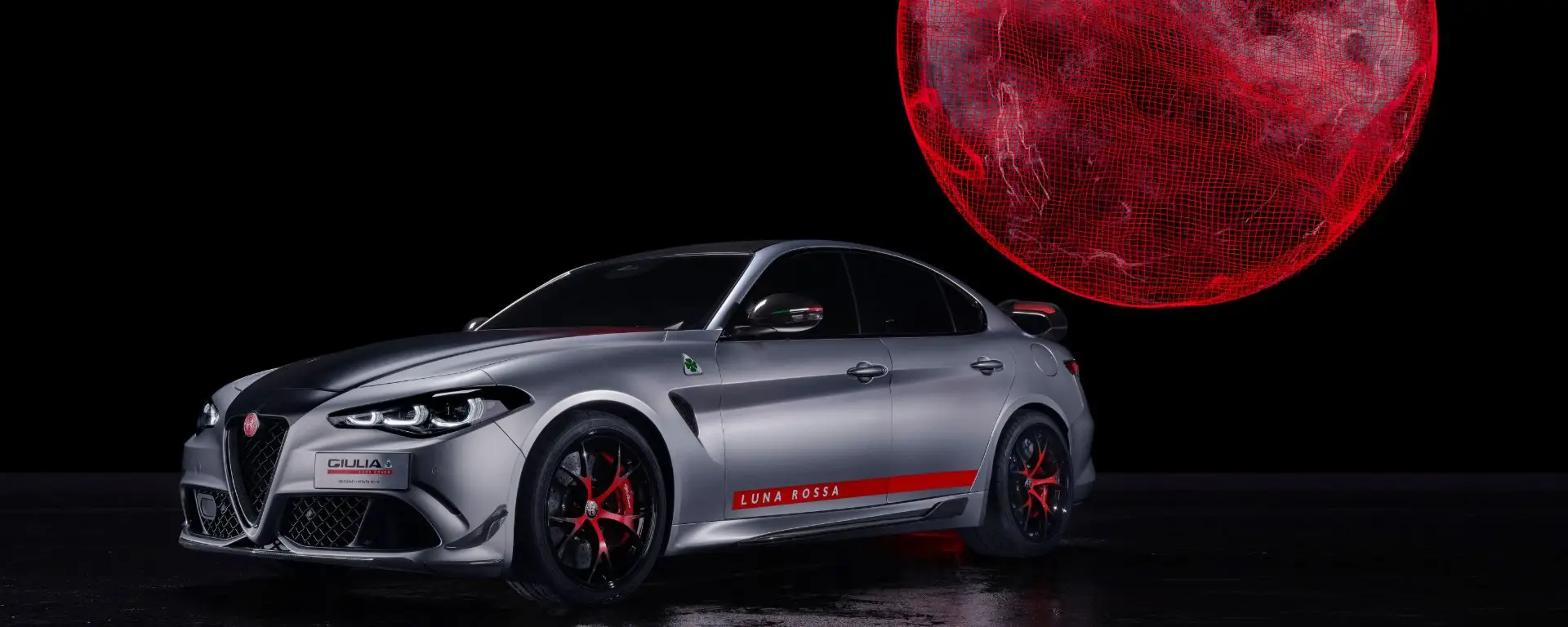 Immagine News Alfa Romeo Giulia Quadrifoglio Luna Rossa: l’eccellenza prende il largo 